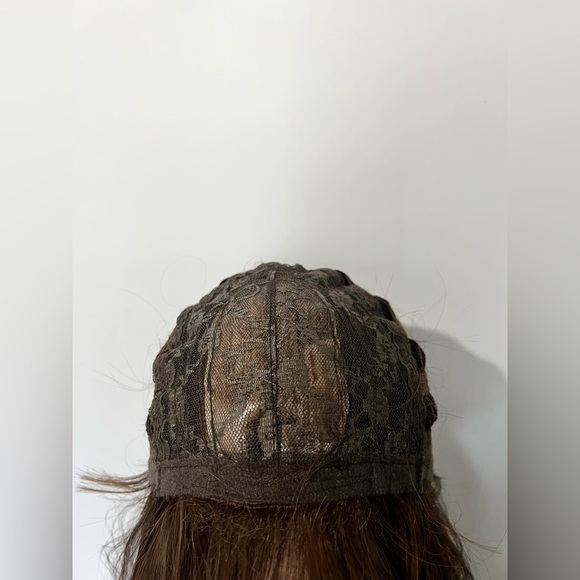 Brown Wavy Hair Wig - Realistic & Natural Look - Picture 6 of 7